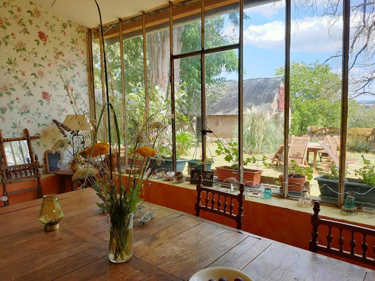 La Ferme Des Douceurs Bed & Breakfast Cervon ภายนอก รูปภาพ