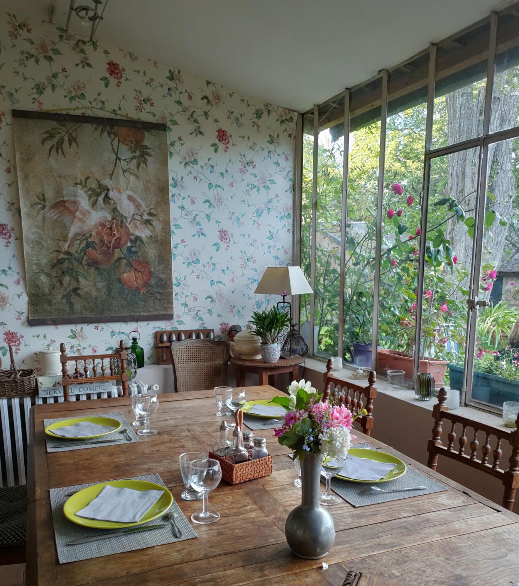 La Ferme Des Douceurs Bed & Breakfast Cervon ภายนอก รูปภาพ